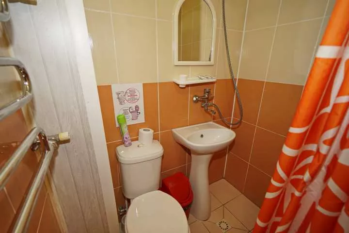 Стандарт 3-х местный. Отель «Черноморец». Лазаревское Стандарт 3-х местный. Отель «Черноморец». Лазаревское