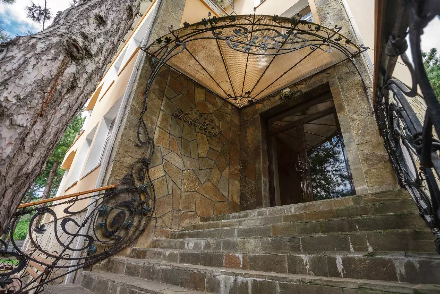 . Вилла «Мария». Восход