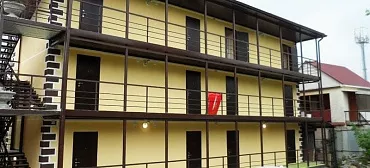 Отель "Элеон"      