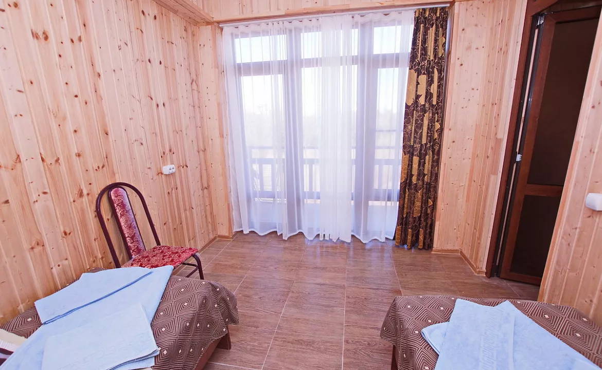 2х комнатный семейный номер.. Гостевой дом "Бриз" - Цандрипш. Цандрипш