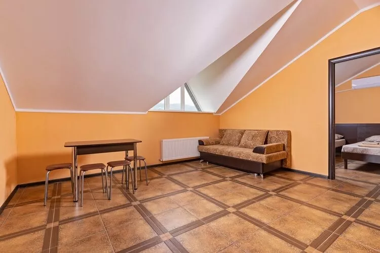 Двухкомнатный без балкона. Гостевой дом АНИКСИ. Кабардинка