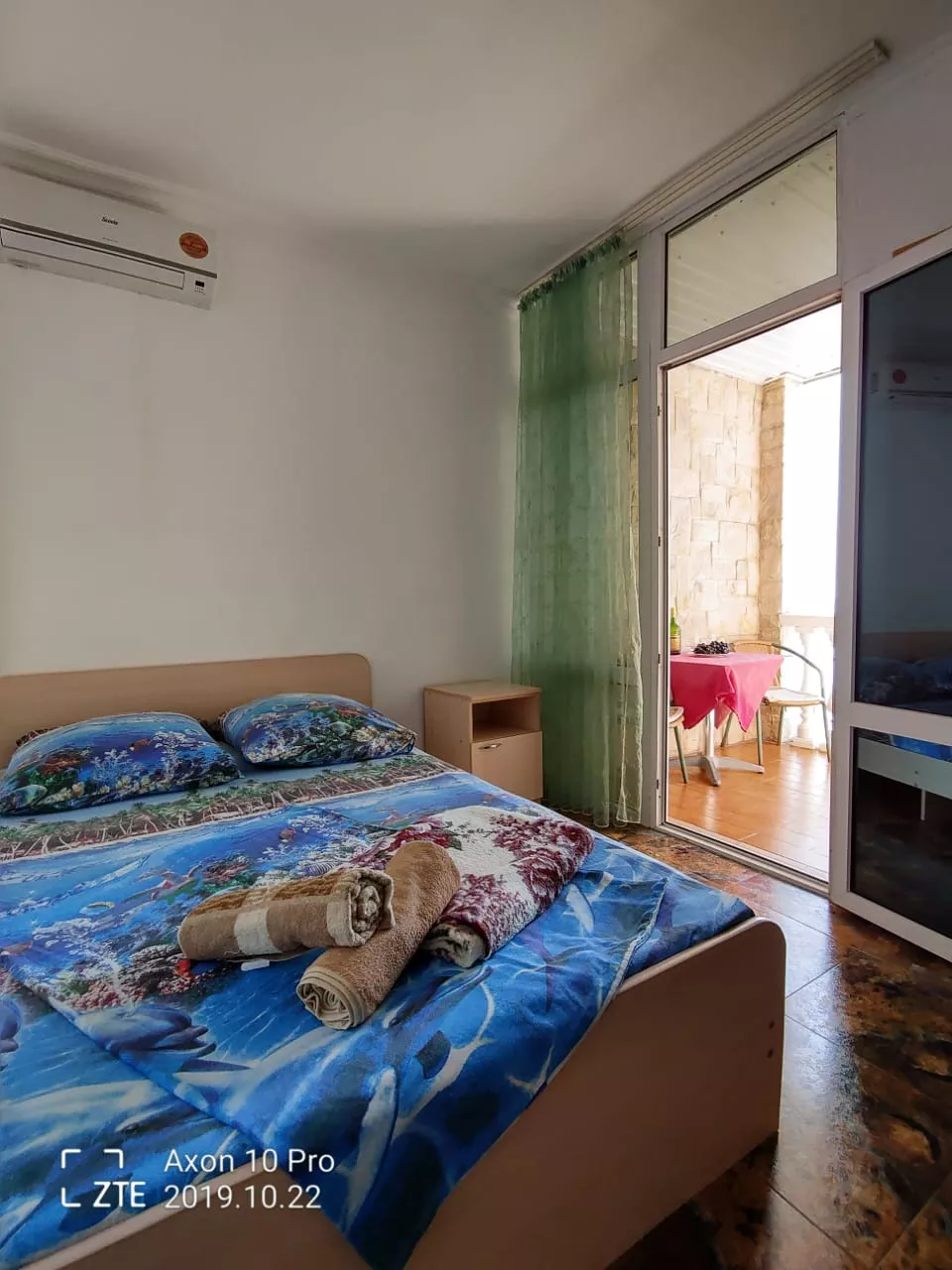 . Эллинг Кипарис . Лоо