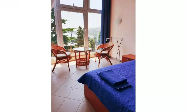 УЛУЧШЕННЫЙ СТАНДАРТ ВИДОВОЙ. Отель "Юрзуф". Гурзуф