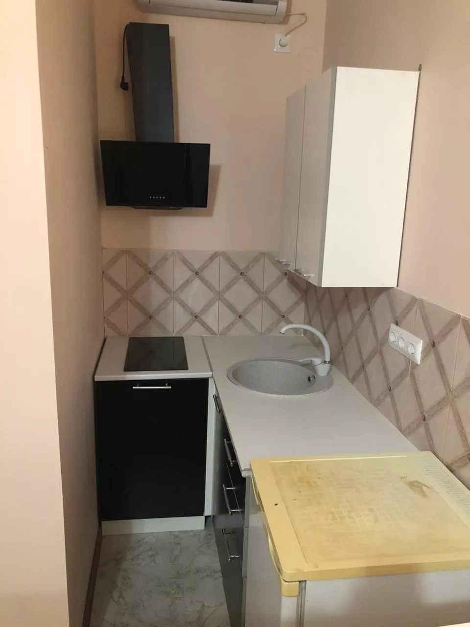 . Отель "Кипарис" - Гудаута. Гудаута