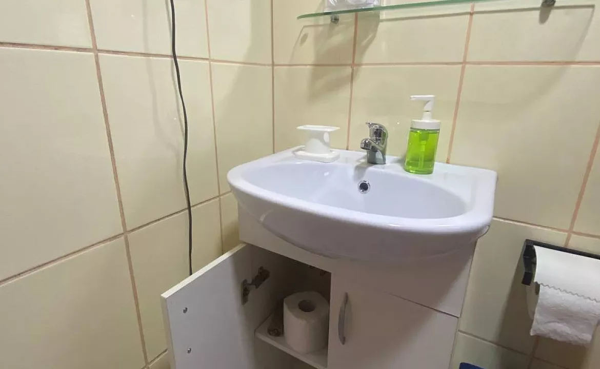 Двухместный первый этаж. Гостевой дом "Инжир". Новомихайловский Двухместный первый этаж. Гостевой дом "Инжир". Новомихайловский