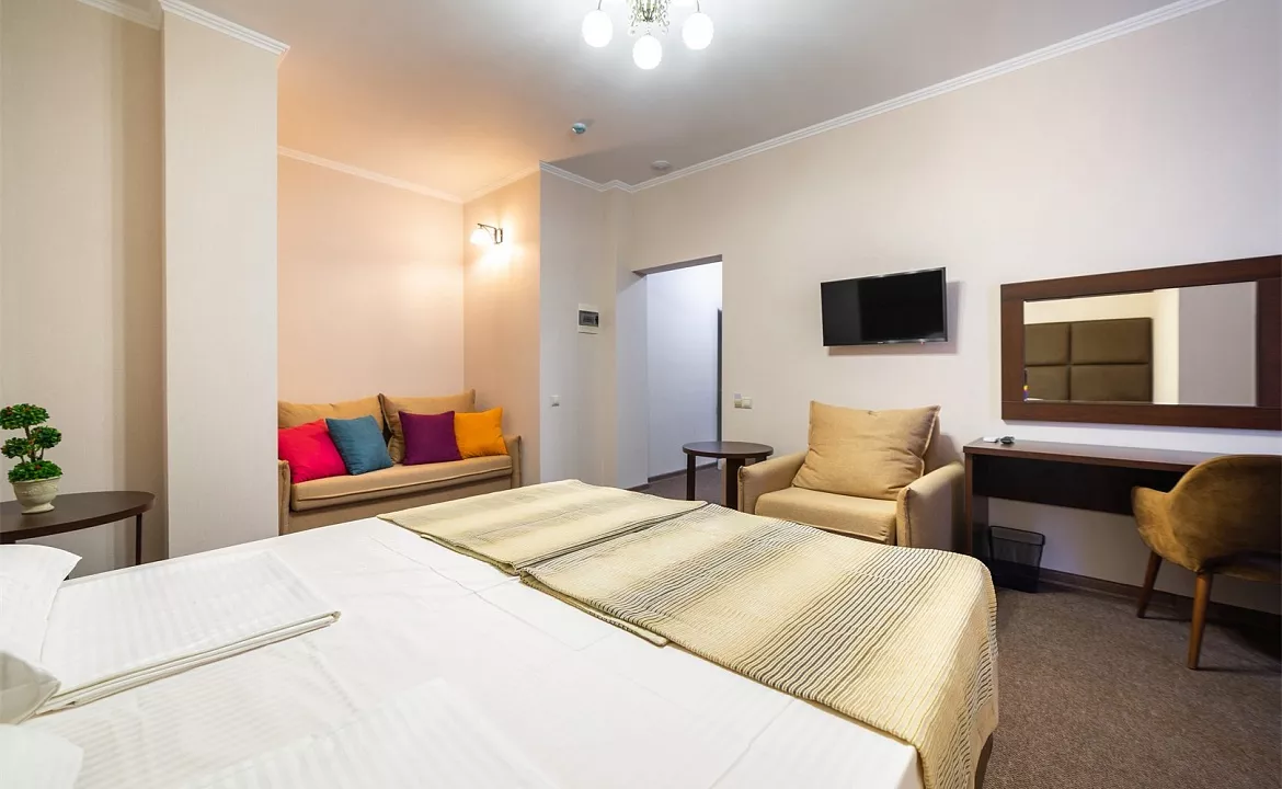 Полулюкс. Отель MiGal. Сочи