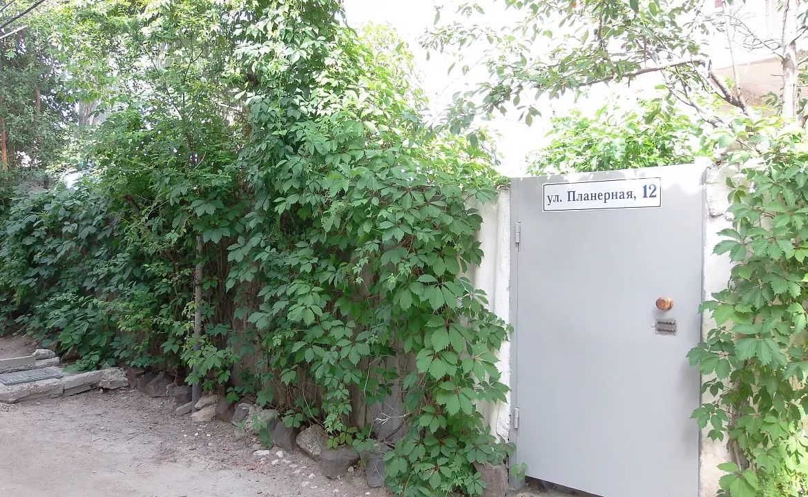 Двухкомнатный 4-х местный на 2-м этаже. Гостевой дом Гостевой дом "Спортлото-82".. Коктебель