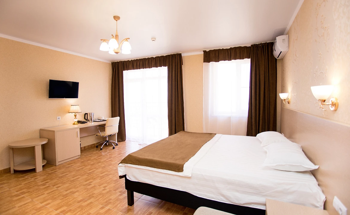 5-ти местный «Люкс» с видом на море. Отель "Alfa Summer". Анапа