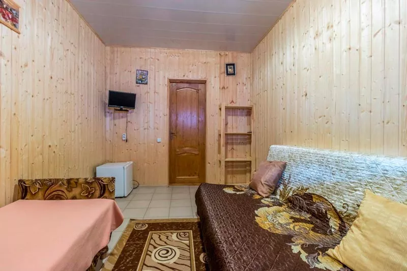 Трехместный номер Эконом. Гостевой дом «Катрин»       . Джубга