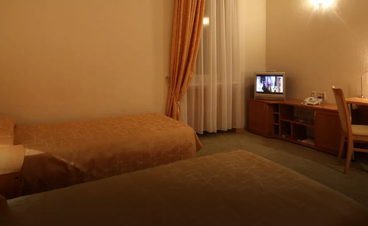 Стандартный двухместный номер 2 односпальными кроватями. Отель "Даккар". Балаклава Стандартный двухместный номер 2 односпальными кроватями. Отель "Даккар". Балаклава