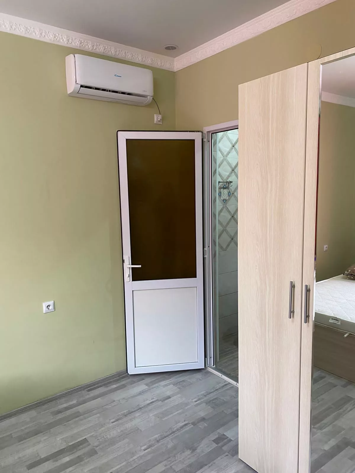 . Отель "Кипарис" - Гудаута. Гудаута