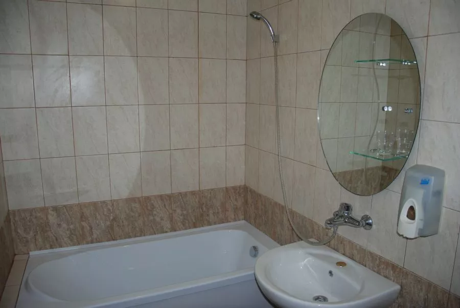 4-Х МЕСТНЫЙ С ВИДОМ НА МОРЕ. Отель КАВКАЗ. Гостиницы и отели Лазаревского 4-Х МЕСТНЫЙ С ВИДОМ НА МОРЕ. Отель КАВКАЗ. Гостиницы и отели Лазаревского