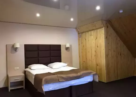 Двухэтажный «Люкс» (Новый корпус). Отель «Вертикаль». Домбай-гостиницы