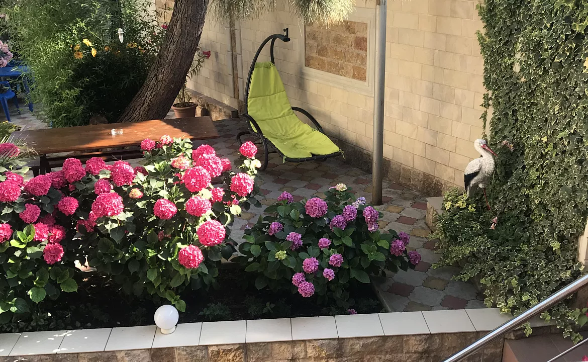 Однокомнатная квартира с кухней на 2 этаже. Гостевой дом "Виктория". Лазаревское Однокомнатная квартира с кухней на 2 этаже. Гостевой дом "Виктория". Лазаревское