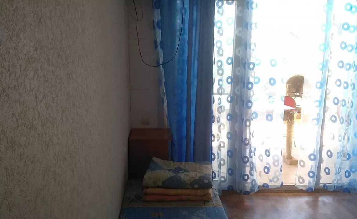 1-й этаж 2-ой номер. Гостевой дом "Орджо и Море". Орджоникидзе