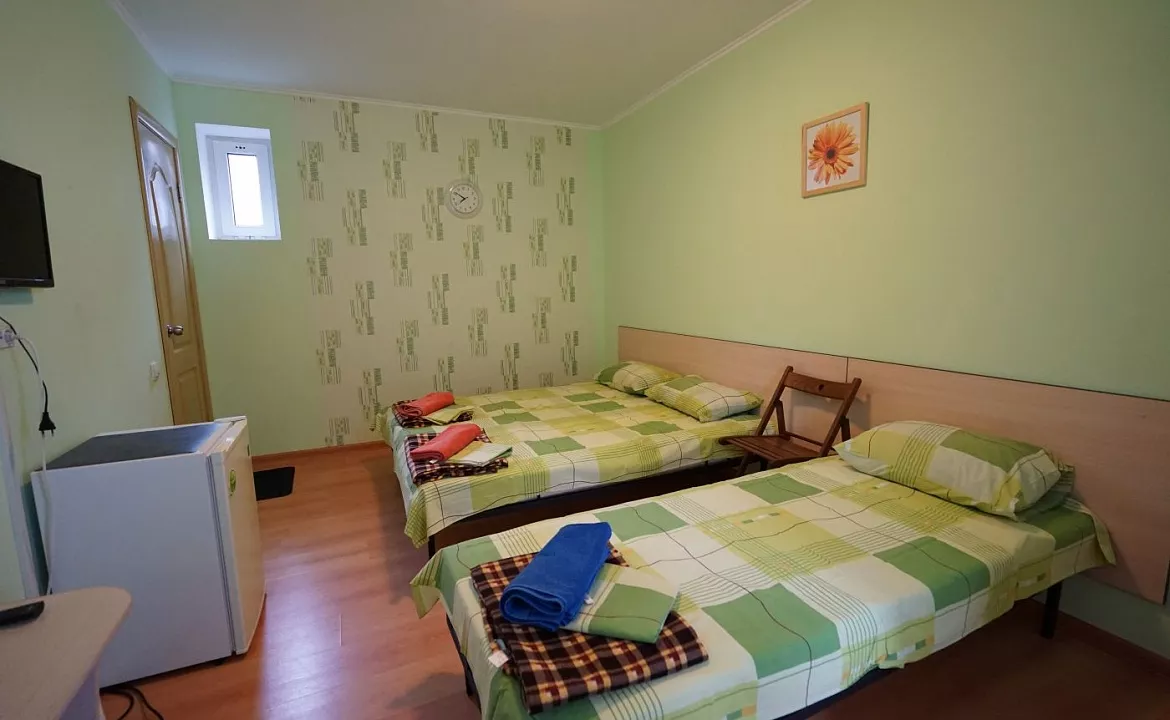 Трехместный номер  Трехместный номер