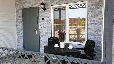 . Гостевой дом "Художник". Должанская