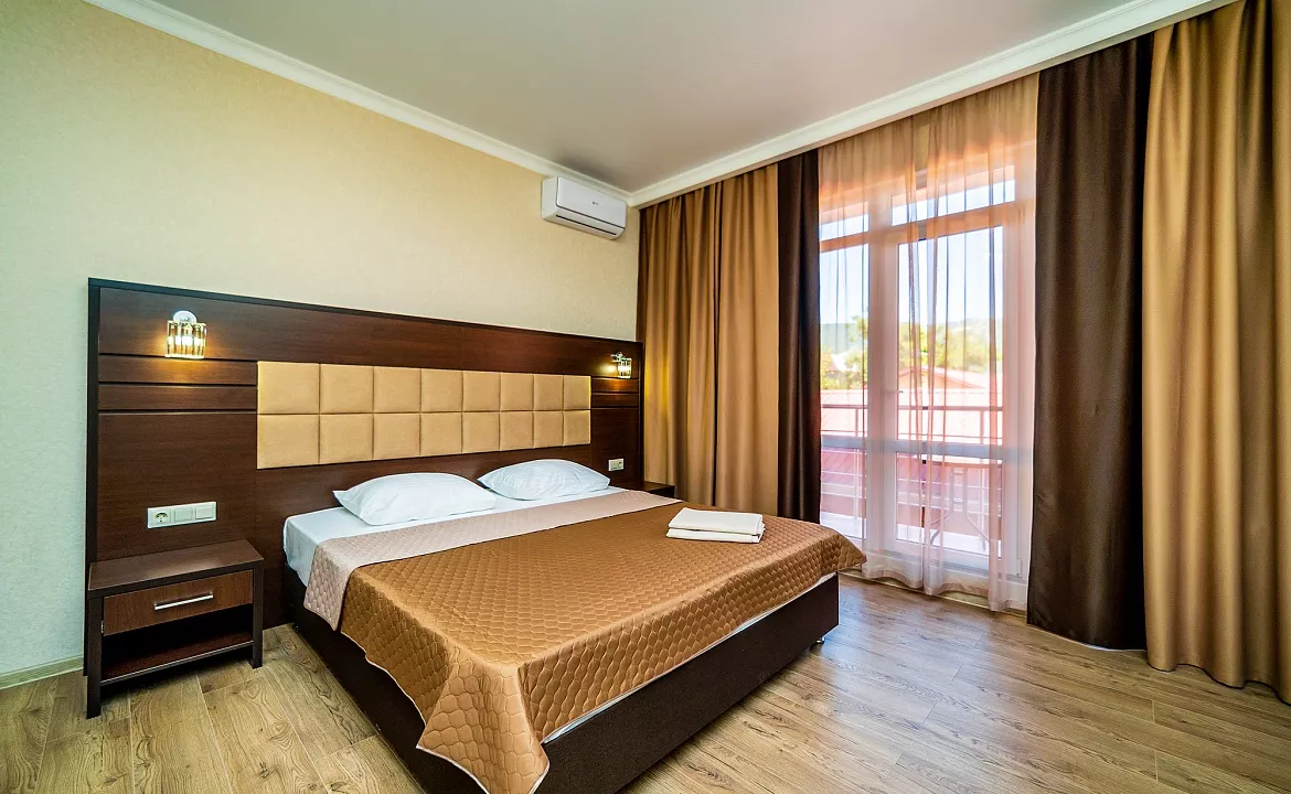 Cемейный номер . Гостевой дом Анжелика. Геленджик