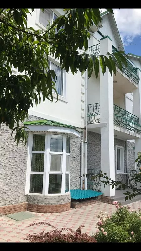 . Гостевой дом "Зеленый дворик" - Голубая бухта. Голубая бухта