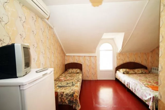 . Отель TOWER HOUSE. Шепси