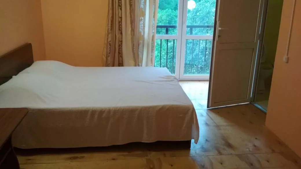 . Гостевой дом  "Лайм" . Новый Афон