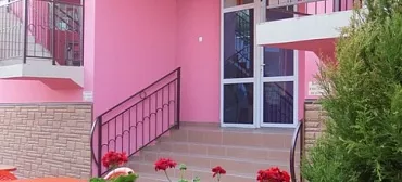 Частный гостевой дом Розовый дом