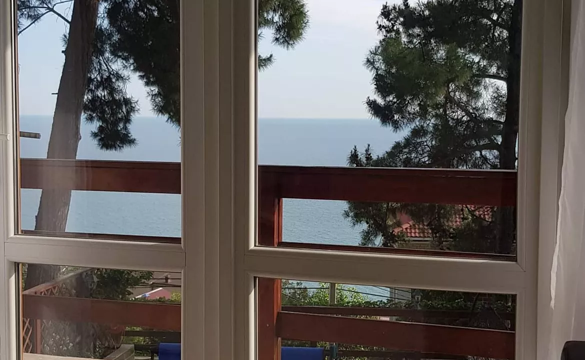 Студия с балконом и видом на море. Уютные студии на Ландышевой. Сочи