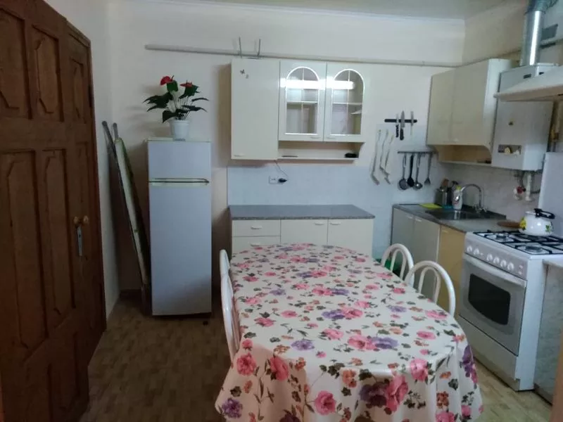 . Этаж под-ключ Владимирская 32/1 . Анапа