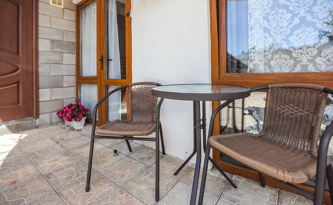 1к стандарт до 3х человек. Гостевой дом Пролетарская 12. Гурзуф