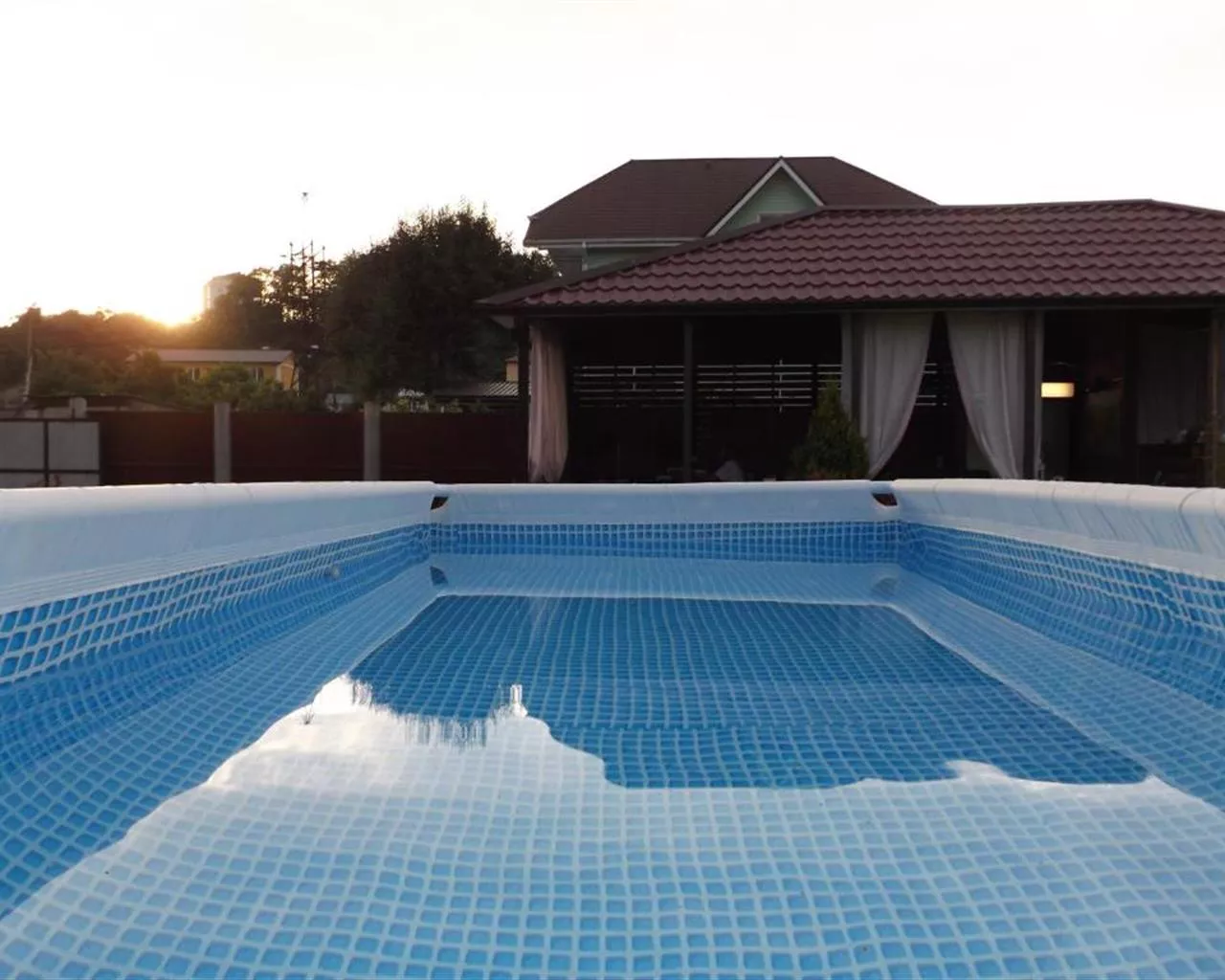 . Гостевой дом "Winnie House". Атарбеково