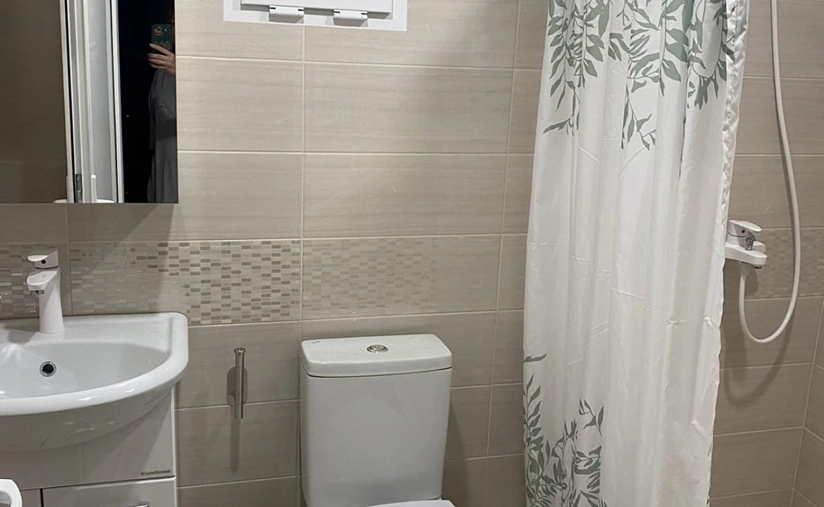 Комнатп. Частный сектор Дом. Цандрипш