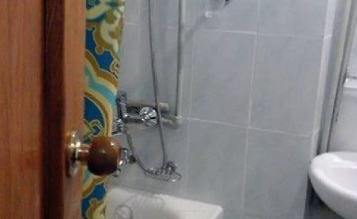 3х-комнатная квартира . Квартира в многоквартирном доме "Апартаменты с повышенным комфортом". Гудаута