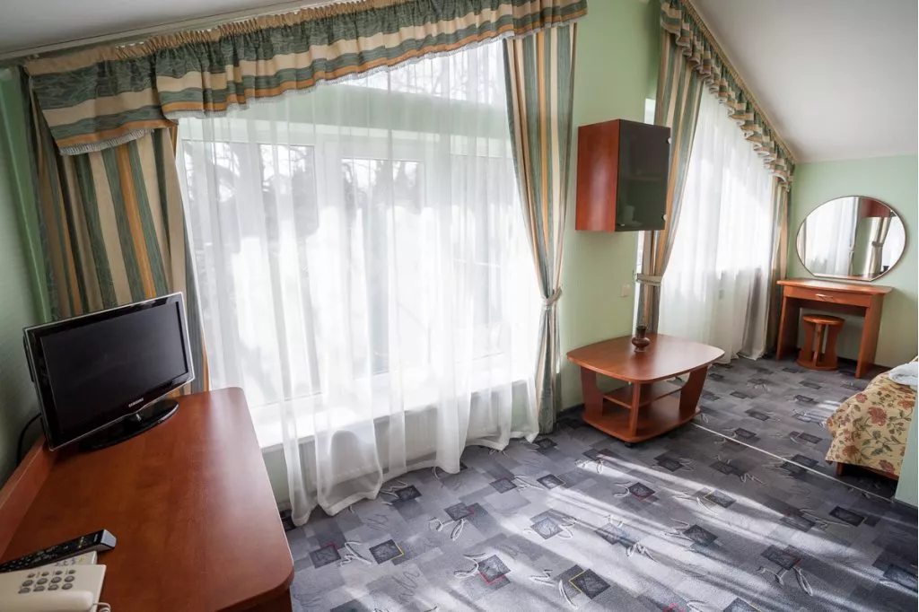 2-х местный люкс коттедж №5. Парк-отель "Родос". Кореиз