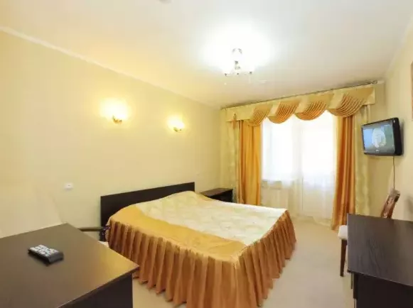 «Люкс». Отель «Шале». Домбай-гостиницы