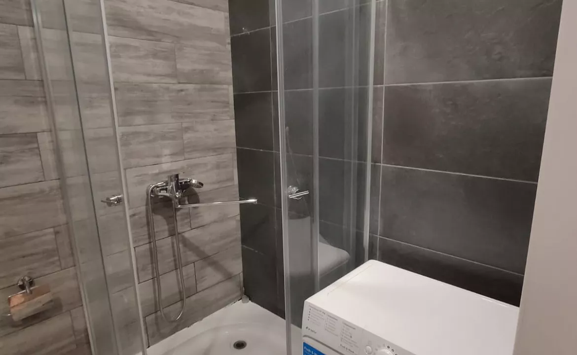 Студия. Квартира в многоквартирном доме Студия на Светлане. Сочи