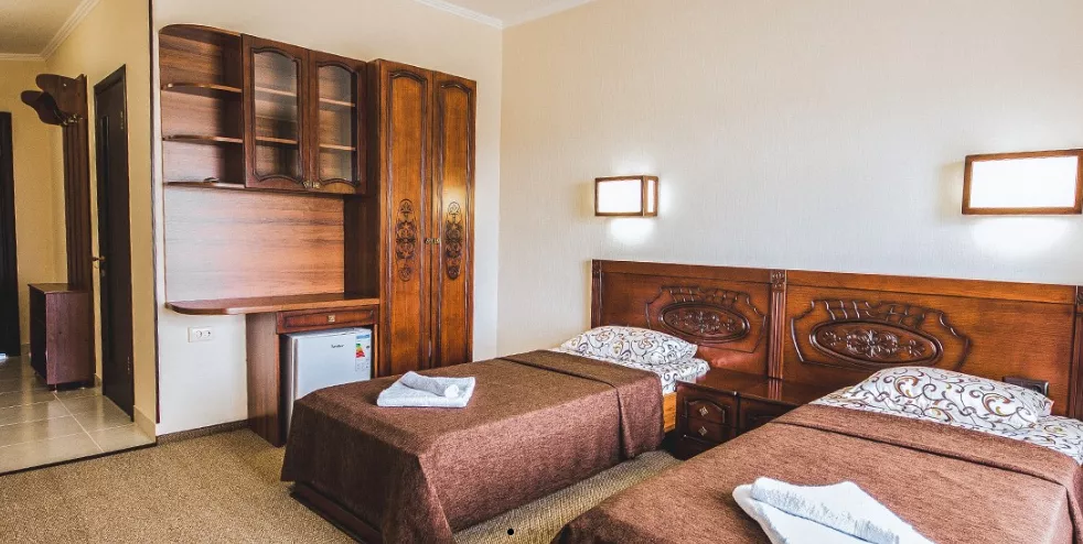 Стандарт без балкона. Отель Парус. Береговое