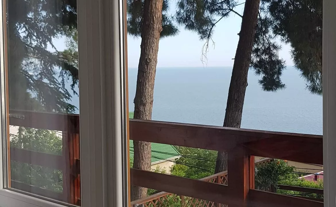 Студия с балконом и видом на море. Уютные студии на Ландышевой. Сочи