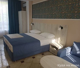 Трёхместный номер. Гостевой дом "Уютный дворик". Трёхместный номер. Гостевой дом "Уютный дворик".