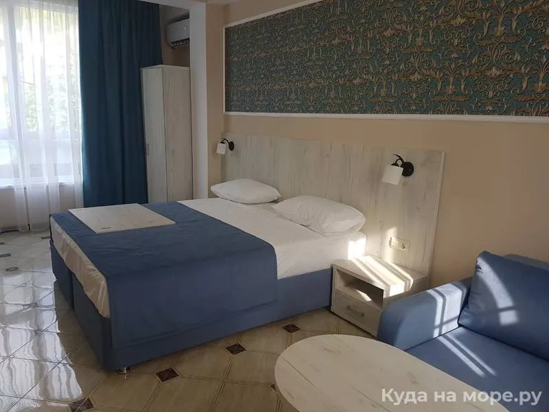 Трёхместный номер. Гостевой дом "Уютный дворик". Гагра