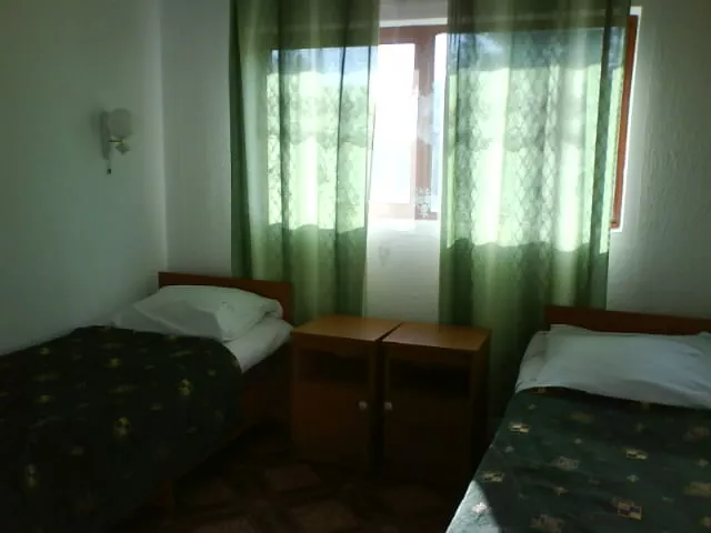 Эконом. Гостевой дом У Наташи. Вардане