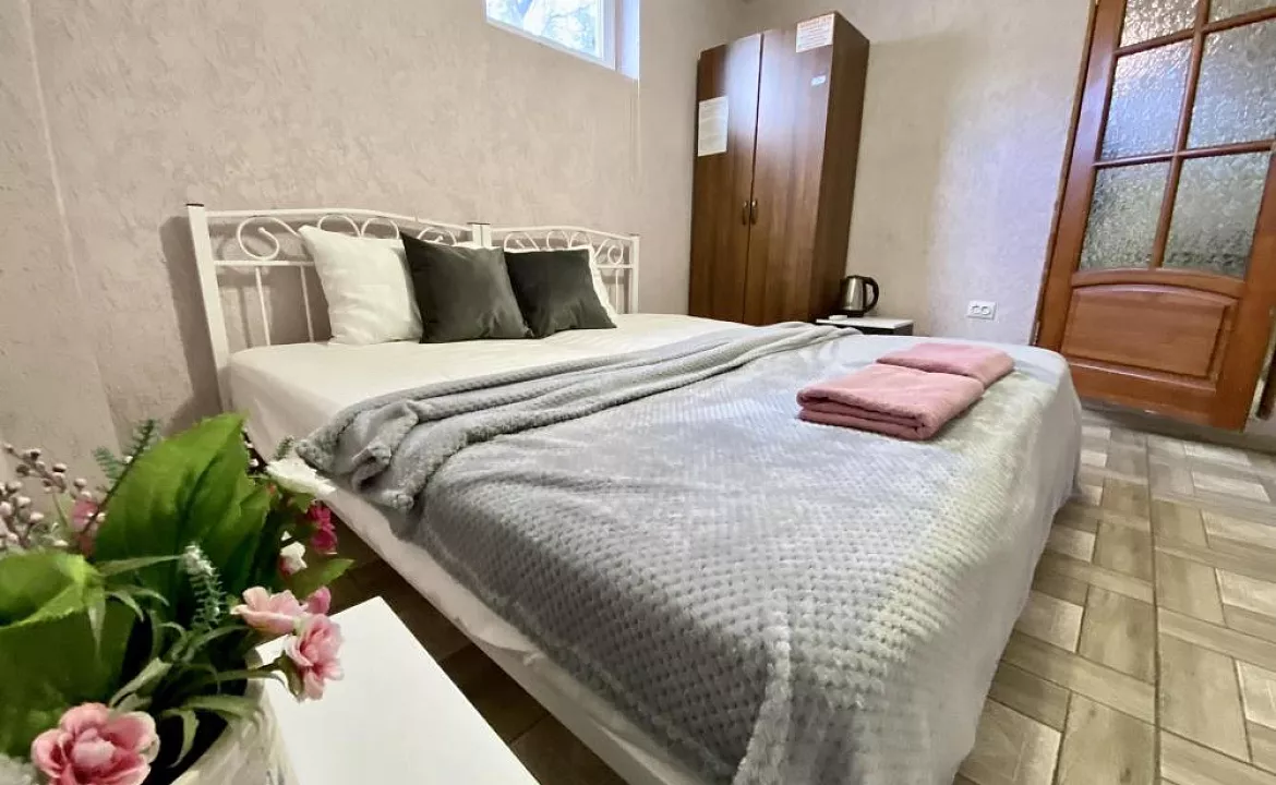 Двухкомнатный стандарт. "Брио" частный сектор. Геленджик Двухкомнатный стандарт. "Брио" частный сектор. Геленджик