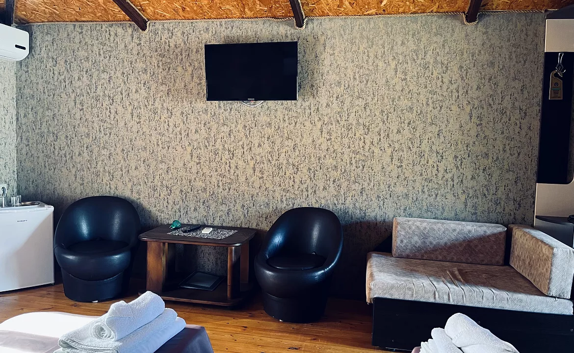 Стандартный трехместный номер с видом на море (Triple) (3/4). Отель "ПОСЕЙДОН". Гагра