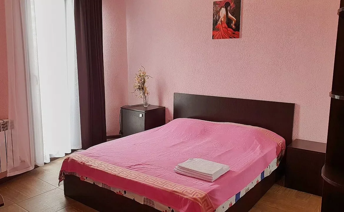 Делюкс №10, №11. Гостевой дом "НАШ ДОМ". Геленджик