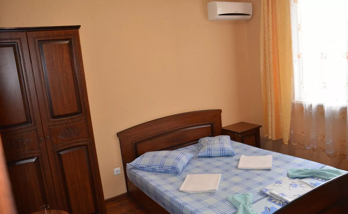 3-х местный. Гостевой дом «Мандарин». Гагра
