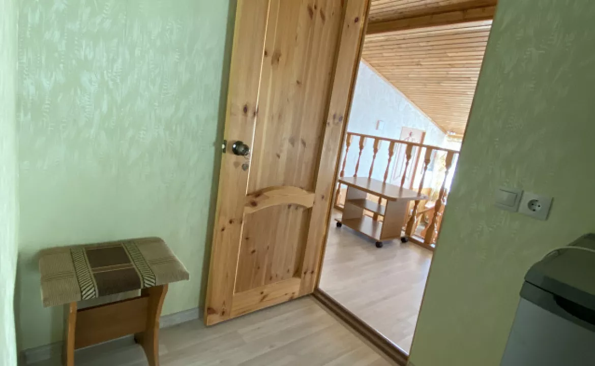 Семейный с балконом. Гостевой дом "Инжир". Новомихайловский Семейный с балконом. Гостевой дом "Инжир". Новомихайловский