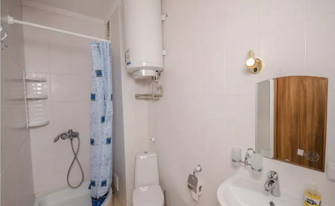 1 комн на 2 чел с балконом. Гостевой дом "Светлана" - Заозерное. Заозерное