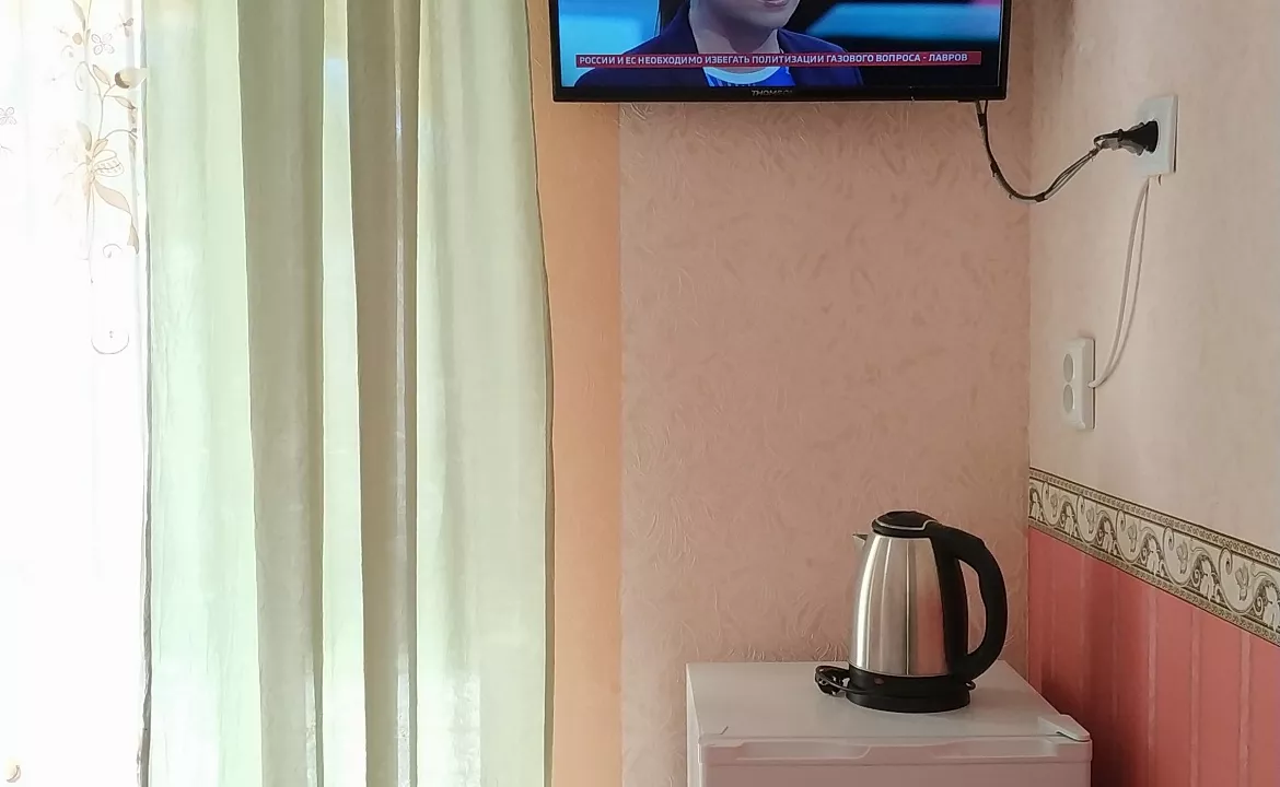 1-местный номер Стандарт с балконом. Гостиница Лагуна. Крым - частный сектор