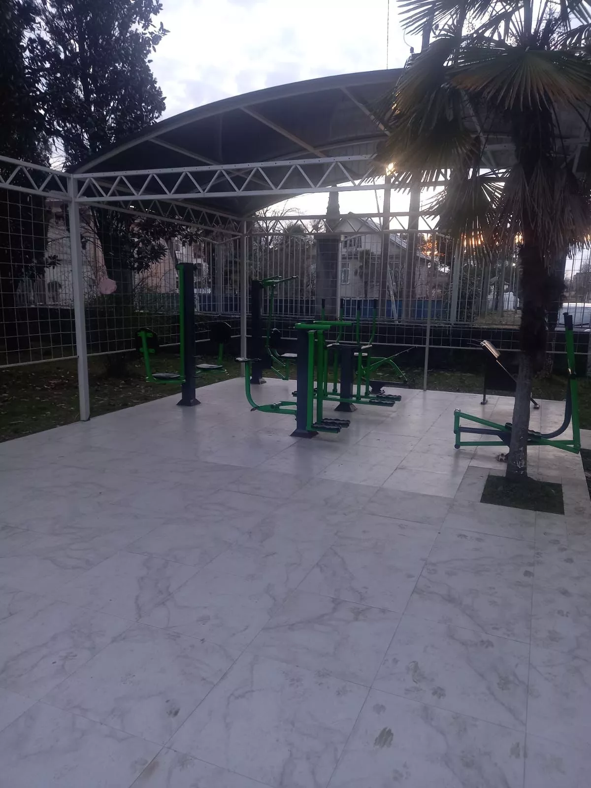 . Гостевой дом "Вавилон". Гудаута