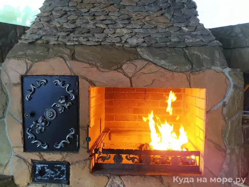 . Гостевой дом "Лазаревское". Лазаревское