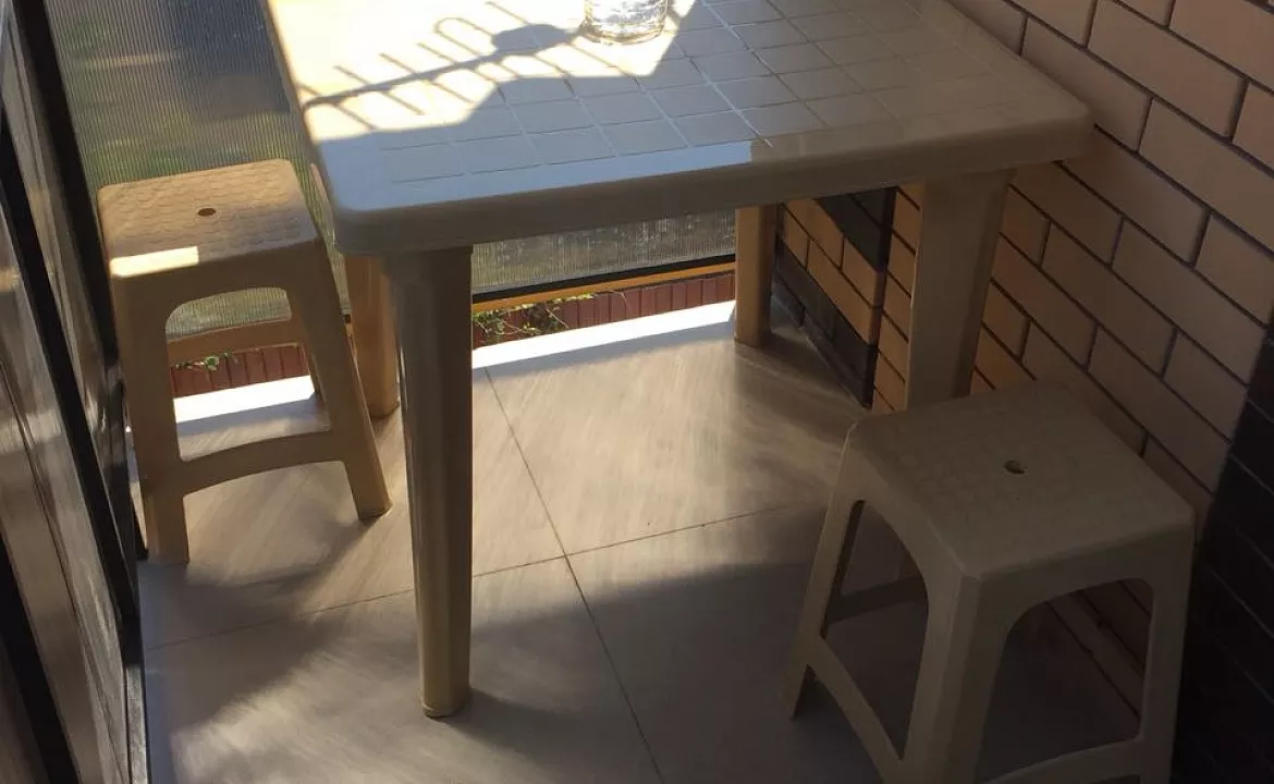 Трёхместный номер. Гостевой дом «Пчела». Ейск